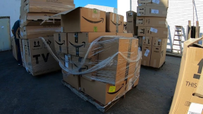 I bought a pallet of Amazon Overstock for $10 - Unboxing