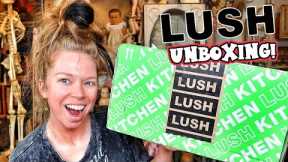 Lush CHRISTMAS Subscription Box! - Lush Kitchen Unboxing