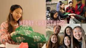 UNBOXING Christmas gifts from our wishlists!