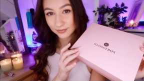 ASMR Glossybox Unboxing 💕 Beauty Haul, Tapping, Whispering & Crinkles 🤤