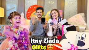 Birthday Gifts Ki Unboxing Krdi || Buhat Expensive Gifts Hain