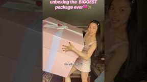 LANEIGE BIGGEST PR package unboxing EVER😳📦
