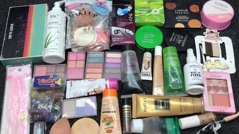 New UK Makeup Collection Unboxing 😍 | Relaxing ASMR Cosmetics