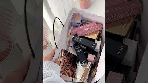 early Christmas gift to myself 😌🌸✨ #sephora #haul #asmr #unboxing #makeup #shorts