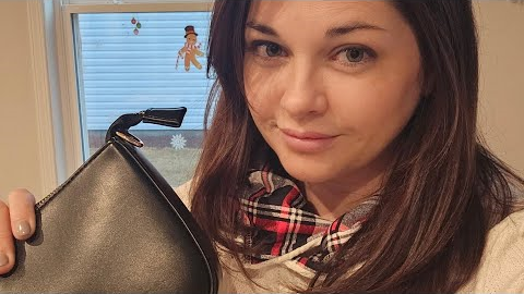 Open an Amazon mystery box with me! 