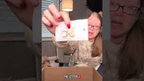 1/1 Happy New Year!! This is Amazon Mystery Box 10 from my pallet