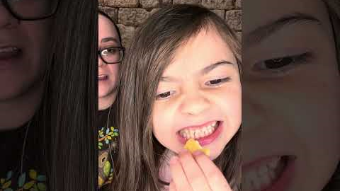 Join us in UNBOXING an HOUR LONG Japanese mystery snack box 📦! 40 different snacks ☺️