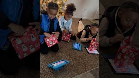 Our PARENTS got us THESE FOR CHRISTMAS 😱 #iClever #iCleverHeadphones #Christmas #shorts #CoolKids